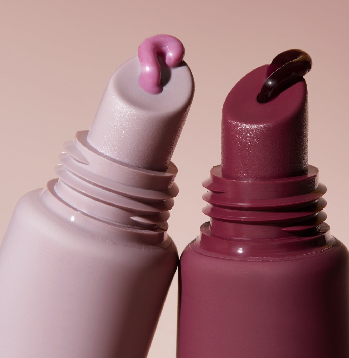 7-SLTR_PDP_LipOilBalm_Applicator-Orchid_3000x.jpg